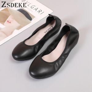 Red Top Layer Cowhide Leather Flat Bottom Womens Shoes Soft Sole Boat Shoes Comfortable Fashionable for Spring Autumn