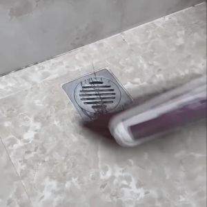 [DM89] Stiker Saringan Penutup Lubang Kamar Mandi Untuk Rambut 1 Kali Pakai