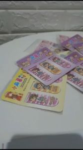 PEMBATAS BUKU MAGNET / MAGNETIC BOOKMARK MOCI