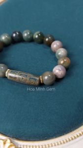 Vòng tay đá Chalcedony size hạt 12 li phối viên dzi bầu dục charm bánh xe độc đáo thời trang | Hoa MInh Gem