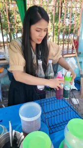 ชั้นวางขั้นบันได โชว์สินค้า วางเครื่องครัว วางน้ำหอม ตะแกรงเหล็กชุบพลาสติก (ฉากตะแกรงใหญ่)