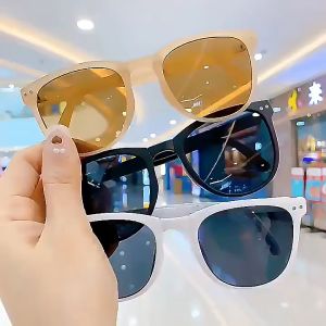 【Bestella✨COD】Kacamata Hitam Terbaru Bisa Di Lipat Sunglasses Anti-Uv Wanita Pria Import Kacamata Fashion