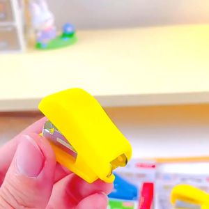 Mini Small Stapler Student Kid Gifts Office School Supplies Doorgift Portable Desktop Staitonery Mini Stapler