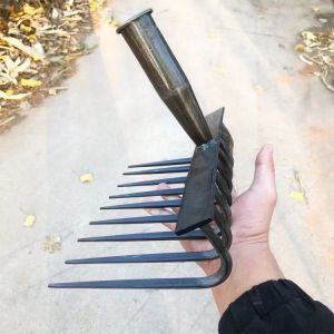 👍แตกหักและแทนที่ !9ฟัน 10ฟัน คราดถอนวัชพืช คราด คราดเก็บหญ้า คาดหญ้าเหล็ก คราดถากหญ้า คราดถอนวัชพืช คราดเหล็ก กำจัดวัชพืชอย่างรวดเร็ว อุปกรณ์ทำสวน คราดมีด้ามใช้ขุดดินขุ่นถางหญ้าดายหญ้า คาดหญ้าเหล็ก