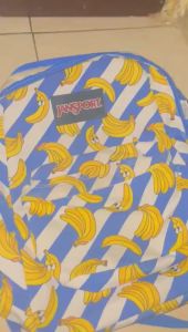 TAS BANANA JANSPORT VIRAL MULTIFUNGSI FASHION CEWEK COWOK SEKOLAH KEKINIAN BACKPACK BAHAN ANTI AIR TAS BANANA VIRAL 2025