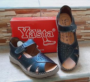 Promo 5.5 Oclia Yasta Sepatu Casual Korea Wanita Santai  Bintang 13 Hitam ukuran 36 sampai Jumbo 42 Yasta Oclia Olshop