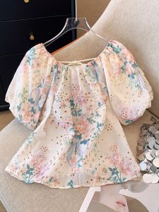 ล้างสต๊อกเก็บปลายทางเสื้อเชิ้ตแขนสั้นแบบสั้นบับเบิ้ลฉลุลายปักลายสไตล์ฝรั่งเศสสำหรับฤดูร้อนเสื้อปาดไหล่ลายดอกไม้เล็กชิคๆสำหรับผู้หญิง