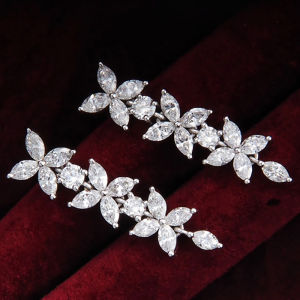 Huitan 2021 New Womens Earrings Simple Stylish Design Bridal Wedding Drop Earrings Fancy Gift Statement Jewelry Wholesale