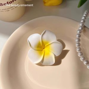 Beach Vacation Style Egg Flower Hair Clip Elegant Hair Clip for Travel Children Forehead Bangs Side Clip Family Personal Care Tools