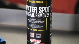 Mafra Maniac Line Water Spot Mineral Remover 500ml (Decontaminant for water acid rain limescale stains for car surface)