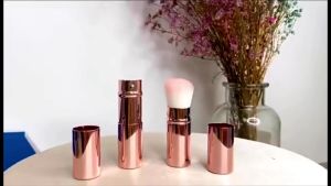 [MALAYSIA READY STOCK] Soft Fluffy Portable Retractable Makeup Brush Blush Contouring Face Beauty Tool