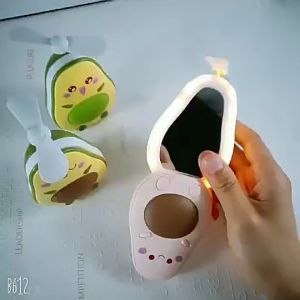 Quạt mini cầm tay quả bơ cute tích hợp đèn và gương soi LILA QUATBO62