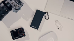 Ulanzi CR2 USB Type-C Micro SD TF Memory Card Reader Storage Case for Smartphone PC Laptop Computer