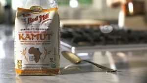Bobs Red Mill Organic Kamut Whole Grain 680g. บ็อบส์เรดมิลล์ ออร์แกนิค โกมุท โฮลเกรน