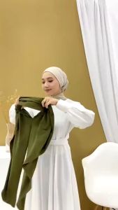 Omira Hijab Instan Kerudung Segitiga Anti Tembem Jilbab Malay