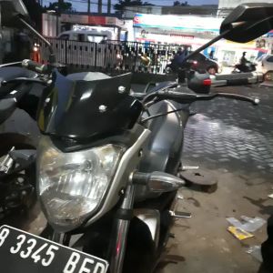 Visor Windshield Yamaha Byson Carbu + Breket Dudukan Plat Nomor Byson