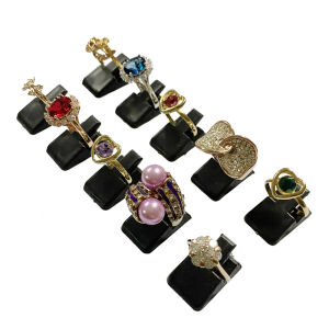 Wholesale Mini Ring Display Stand Ring Display Holder Ring Plastic Clip Jewelry Storage Holder 10/20Pcs