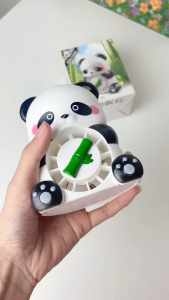 Quạt Kèm Đèn Mini Hình Gấu Trúc Cute Để Bàn Trang Trí LILA DENQUATPAN