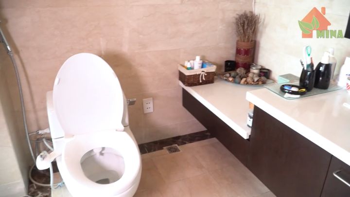 Vòi xịt rửa thông minh MINA. Bidet. Bảo hành đổi mới tận 36 tháng. Vòi xịt rửa vệ sinh, Vòi xịt rửa thông minh, Vòi xịt thông minh gắn bốn cầu, Vòi xịt rửa bồn cầu, Voi xit rua ve sinh thong minh, Voi xit rua thong minh