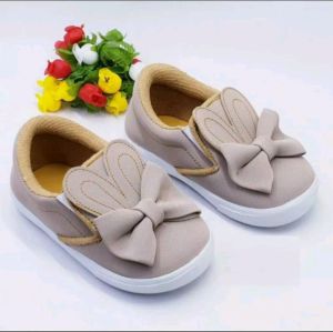 sepatu slip on anak perempuan model pita kelinci size 22-25