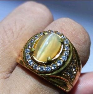 CINCIN BATU NATURAL CAT EYE SILIMANITE TOP LUSTER