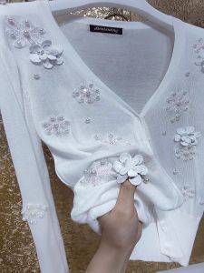 Luxury 3D Water Soluble Flower Sequin Petal Pearl Fairy Air Conditioning Open Cardigan Long Sleeve Princess Style V-neck Knitted Sweater