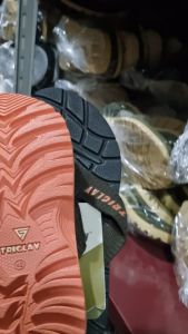 Sandal Triglav Outdoor Selop Gunung Pria Wanita Terbaru Karet Anti Selip Cewek Cowok Hikking Keren