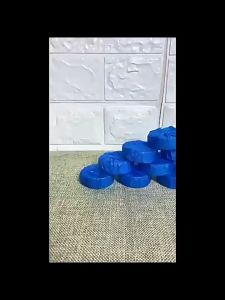 ซึ่งประกอบเดียวกัน แพค10 ก้อนก้อนฟ้าดับกลิ่น ก้อนดับกลิ่นชักโครก สำหรับถังชักโครก ก้อนใส่ชักโครก ก้อนดับกลิ่น น้ำสีฟ้า และที