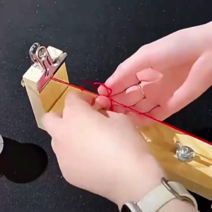 Dụng cụ hỗ trợ thắt/ đan vòng tay/ dây đeo Handmade DIY