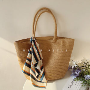Korean Style Large Capacity Straw Woven Bag Fashionable Tote Shoulder Bag for Vacation Beach Travel Soft Polyester Lining