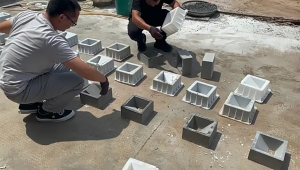 Hollow Brick Mold for Concrete Partition Walls Inclined Triangle Design Easy to Use Practical Tool for Construction Projects