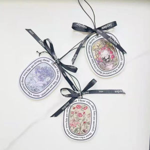 สติ๊กเกอร์หอมสำหรับเสื้อผ้า ห้องน้ำ ห้องนอน อุปกรณ์หอมระเหย น้ำหอม ติดผ้าอเนกประสงค์ ติดในตู้เสื้อผ้า อุปกรณ์ทำความสะอาดบ้าน