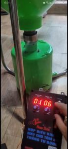 Máy Cho Tôm Ăn Mạnh Mẽ - Bền Bỉ - Hộp Điều Khiển Có Thắng ( Thùng Nhựa ABS - PP Zin 100% )
