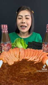 (ยกโหล12ขวด) "บัวขาว" น้ำปลาร้าบัวขาว แซ่บ อยู่หมัด น้ำปลาร้าต้มสุกปรุงรส 350 มล.