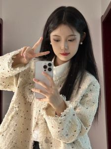 เสื้อแจ็คเก็ตสั้นแขนยาวสไตล์ฝรั่งเศสสำหรับผู้หญิง ฤดูใบไม้ร่วง 2025 ใหม่ หลวม ขนาดเล็ก ระดับไฮเอนด์ คุณภาพดี แขนยาว ทรงหลวม