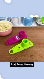 Alat Parutan Bawang Putih Merah / Alat Penghalus Kunyit Jahe / Garlic Grater Grinder Serutan Mini Penghancur Bawang Bumbu Dapur Food Grade Perlengkapan Dapur Serbaguna - GP Mall