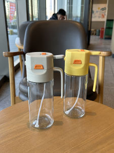 Super Useful Dual-Purpose Oil Bottle Spray Oil No Drip Glass Kitchen Home Use Soy Sauce Vinegar Seasoning Bottle Modern Simple Style