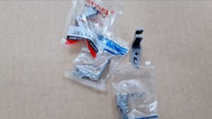 Tapak gulung / Baby Seam Mesin Jahit Lurus Industri  / Tapak Mesin Jahit / Sewing machine presser foot (READY STOCK)