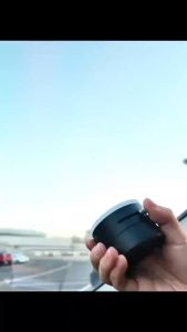 Car Phone Holder ที่จับมือถือ ที่วางมือถือ ที่ยึดโทรศัพท์ติดรถยนต์ ที่จับโทรศัพท์ ที่วางโทรศัพท์ ขาตั้งแม่เหล็กที่วางโทรศัพท์ในรถยนต์ แบบพับได้ （แม่เหล็ก）