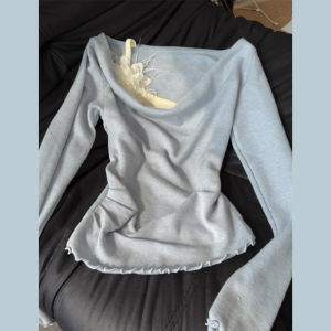 เสื้อยืดแขนยาวเข้ารูปสีน้ำเงินสำหรับผู้หญิง เสื้อชั้นในทรงเข้ารูป ทรงเข้ารูป แขนยาว คอกลม สไตล์เกาหลี แฟชั่นฤดูใบไม้ผลิ