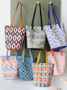 Large Capacity Retro Womens Shoulder Bag Handheld Bucket Bag Travel Outdoors Ethnic Style Chinese Vintage Single Shoulder Bag