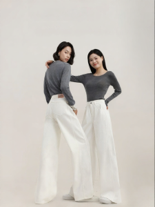 HIPPIE MISS | For Petite Loose Fit Flare White Jeans