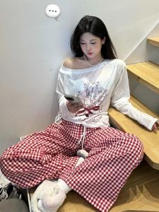 Quần Dài Thường Ngày Màu Đỏ Rộng Rãi Mùa Hè Tay Dài Mỏng in Chữ Ngọt Ngào Phong Cách Hồng Kông Bộ Đồ Hai Mảnh