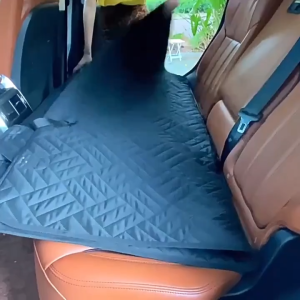 HATELI Dog Car Seat Cover for Pets Cats Dogs 100% Waterproof Seat Cover Hammock Heavy Duty Scratch Proof Nonslip Durable Soft Back Seat Covers for Cars Trucks and SUVs