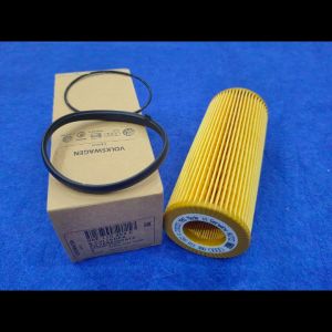 OIL FILTER PORSCHE CAYENNE 3.0 / AUDI A5 / S5 / A6 / A7 /A8 / Q7 / VW TOUAREG 7P5 7P6 3.0 V6 (06E115562C)