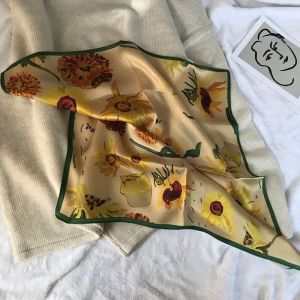 Fashionable French Style Sunflower Decorative Silk Scarf Retro Hairband True Silk Square Scarf Youth Spring Autumn Summer