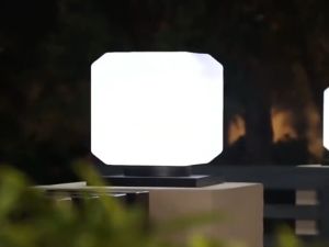 HANA Modern design gates outdoor lighting pillar light led solar power square garden fence lights Waterproof LED Lights Control Lamps Terrace Garden Electric Garden Light Small Sedan Solar