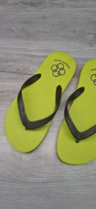 Dép xỏ ngón bé trai ( form nhỏ đặt tăng size) size 24 đến 34 nhiều màu sắc chất liệu đế cao su quai dẻo mềm mang êm chân