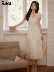 puella | Charming Ballet Style Floral Maxi Dress