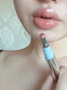 Metal Brush Head Lip Gloss Ice Diamond Essence Mirror Surface Water Light Lip Glaze Lip Oil Moisturizing And Shiny Lip Care